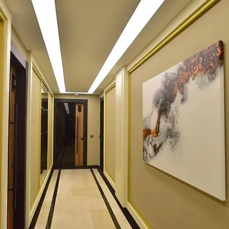 Cleopatra Legacy Apartment *